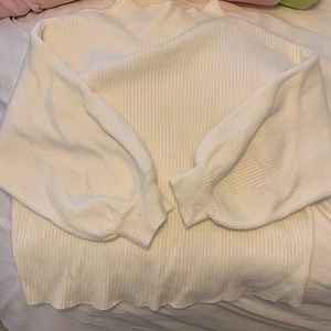 White sweater with full sleeves